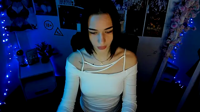 Bella Night4 online show from 12/14/25, 07:58