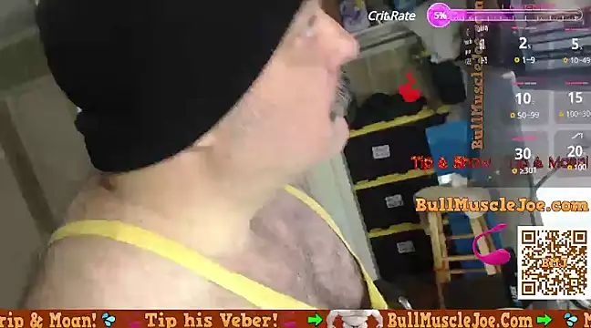 Snapshot of bullmusclejoe chatting on 01/10/25, 02:46 bullmusclejoe online show from 01/10/25, 02:46