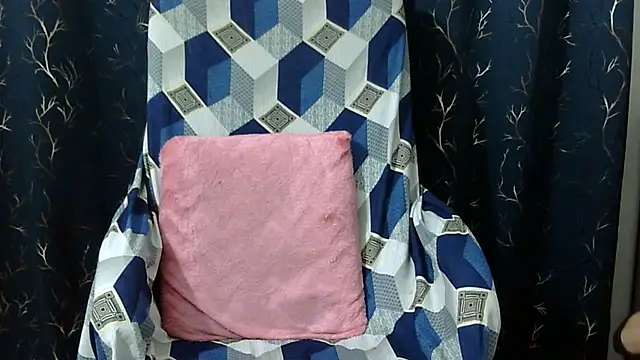 Riva arora01 online show from 05/15/26, 10:35