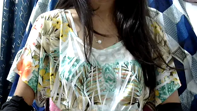 Riva arora01 online show from 02/27/26, 10:48