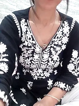 siya rani67 online show from 11/21/25, 09:36