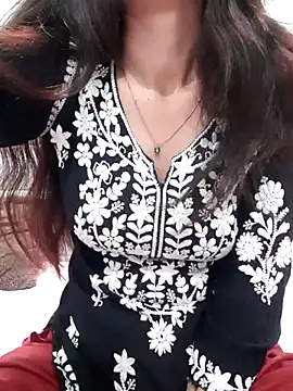 siya rani67 online show from 02/15/26, 07:13