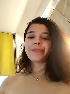Snapshot of NicoleHayle chatting on 09/30/25, 04:51 NicoleHayle online show from 09/30/25, 04:51