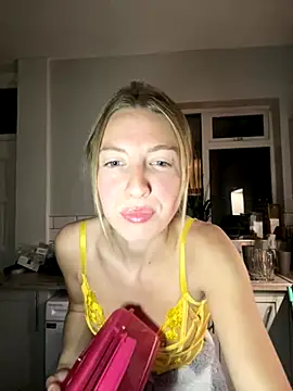 CheekyChelseaX online show from 10/31/25, 07:54