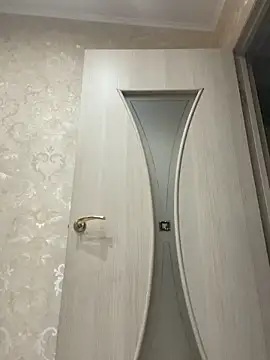 Snapshot of Farida06 chatting on 10/16/25, 06:38 Farida06 online show from 10/16/25, 06:38