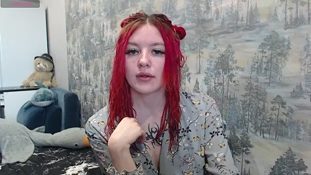   Elina   online show from 10/28/25, 04:35