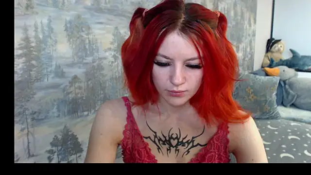   Elina   online show from 10/21/25, 03:39