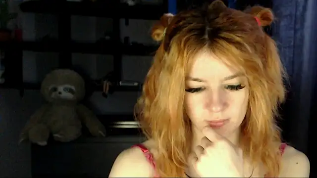   Elina   online show from 10/02/25, 04:49
