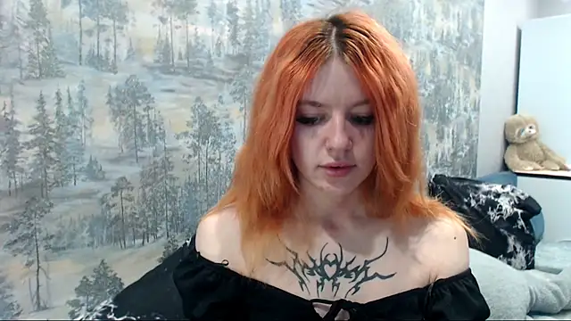   Elina   online show from 09/16/25, 03:29
