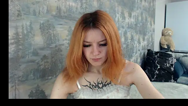   Elina   online show from 10/07/25, 07:31