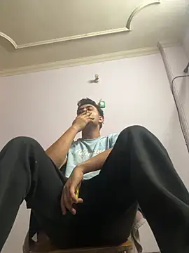 playboyxxx1905 online show from 11/05/25, 04:48