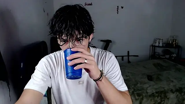 big lunatic online show from 10/23/25, 04:00