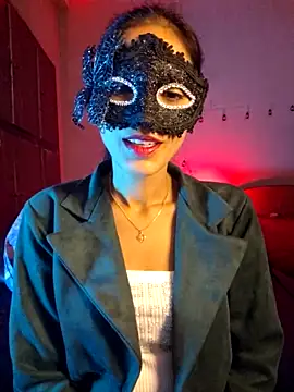 Snapshot of royeoy22 chatting on 11/16/25, 11:37 royeoy22 online show from 11/16/25, 11:37