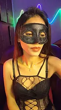 Snapshot of royeoy22 chatting on 12/17/25, 01:27 royeoy22 online show from 12/17/25, 01:27