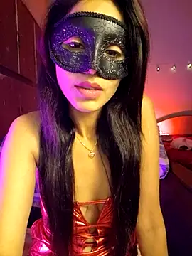 Snapshot of royeoy22 chatting on 11/11/25, 12:11 royeoy22 online show from 11/11/25, 12:11