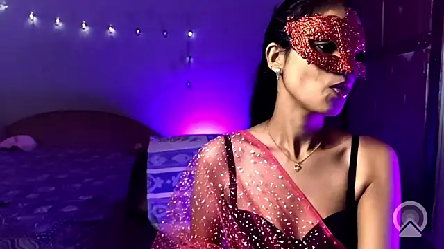 Snapshot of royeoy22 chatting on 10/11/25, 11:55 royeoy22 online show from 10/11/25, 11:55