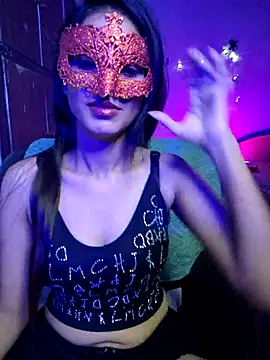 Snapshot of royeoy22 chatting on 09/13/25, 01:00 royeoy22 online show from 09/13/25, 01:00