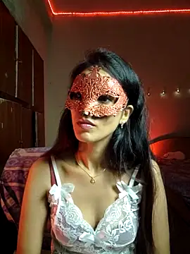 Snapshot of royeoy22 chatting on 10/12/25, 11:44 royeoy22 online show from 10/12/25, 11:44