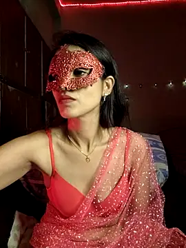 Snapshot of royeoy22 chatting on 10/17/25, 01:13 royeoy22 online show from 10/17/25, 01:13