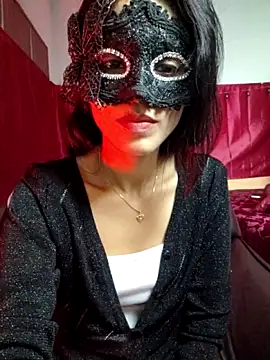 Snapshot of royeoy22 chatting on 10/29/25, 12:15 royeoy22 online show from 10/29/25, 12:15