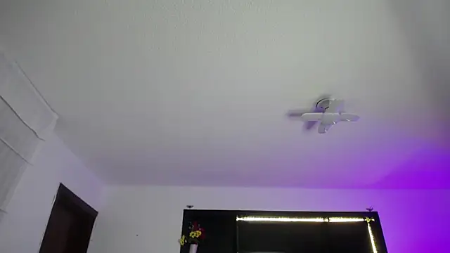  Charlotte Collins  online show from 04/18/26, 03:14