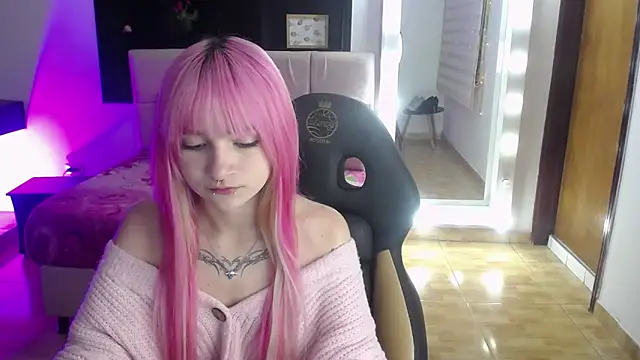  Charlotte Collins  online show from 05/08/26, 03:16