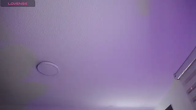 Snapshot of _Charlotte_Collins_ chatting on 10/13/25, 02:40 Charlotte Collins online show from 10/13/25, 02:40