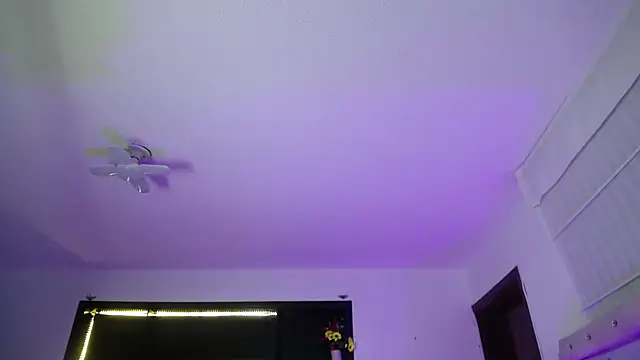  Charlotte Collins  online show from 04/12/26, 02:20