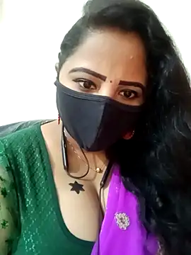 Snapshot of tamil_Vennila chatting on 12/03/25, 07:30 tamil Vennila online show from 12/03/25, 07:30