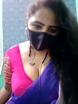 Snapshot of tamil_Vennila chatting on 11/07/25, 08:46 tamil Vennila online show from 11/07/25, 08:46