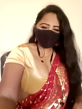 Snapshot of tamil_Vennila chatting on 12/05/25, 07:40 tamil Vennila online show from 12/05/25, 07:40