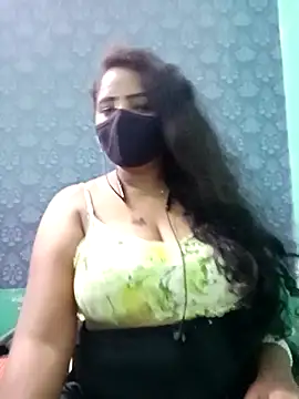 Snapshot of tamil_Vennila chatting on 11/06/25, 07:51 tamil Vennila online show from 11/06/25, 07:51