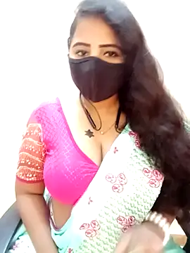 Snapshot of tamil_Vennila chatting on 12/16/25, 07:56 tamil Vennila online show from 12/16/25, 07:56