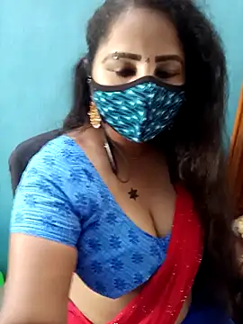 Snapshot of tamil_Vennila chatting on 04/04/26, 10:44 tamil Vennila online show from 04/04/26, 10:44