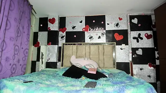 sophiaydaphne online show from 12/02/25, 03:14