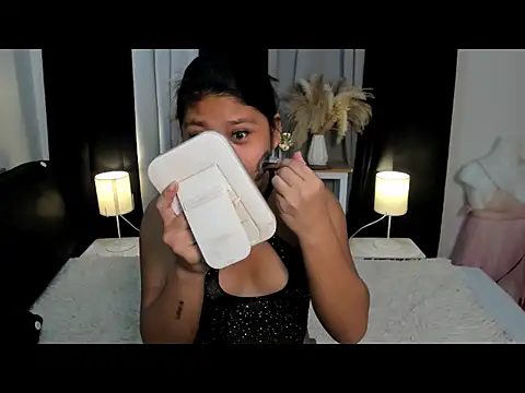 SpicyAlyssa69 online show from 01/11/26, 10:38