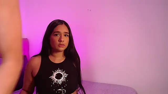 mae nathan  online show from 05/07/26, 12:04