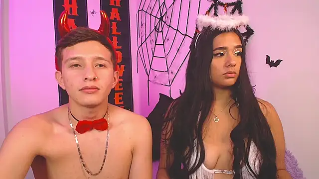 Snapshot of mae_nathan_ chatting on 10/31/25, 11:33 mae nathan online show from 10/31/25, 11:33