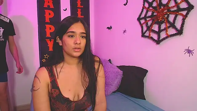 Snapshot of mae_nathan_ chatting on 10/21/25, 03:33 mae nathan online show from 10/21/25, 03:33