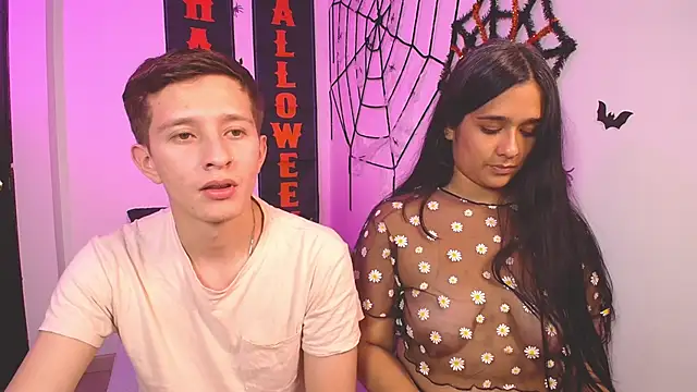 Snapshot of mae_nathan_ chatting on 11/03/25, 07:13 mae nathan online show from 11/03/25, 07:13