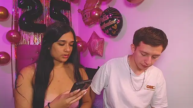 Snapshot of mae_nathan_ chatting on 11/12/25, 03:32 mae nathan online show from 11/12/25, 03:32