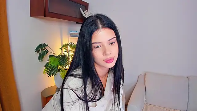 JoCauterucci online show from 09/20/25, 06:51