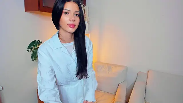 JoCauterucci online show from 10/08/25, 06:59