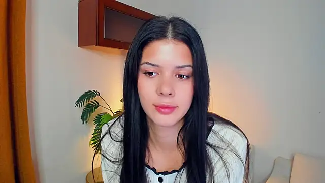 JoCauterucci online show from 10/02/25, 07:01