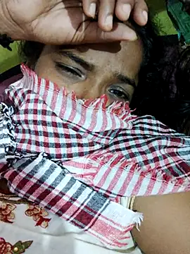 poojasexygirl2007 online show from 09/23/25, 06:59