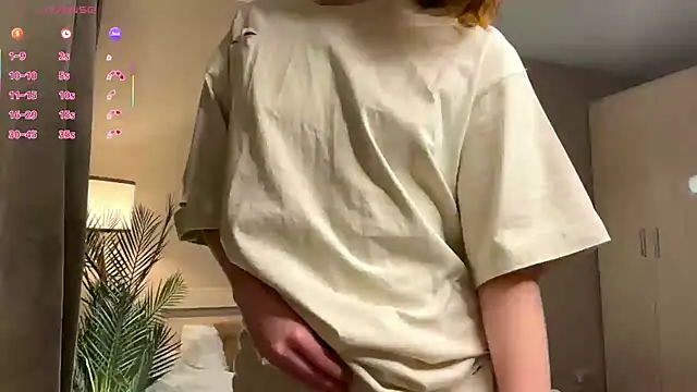 exposed lizzy online show from 09/18/25, 08:56