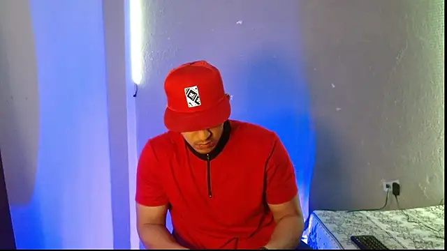 massimo vidal  online show from 11/27/25, 05:35