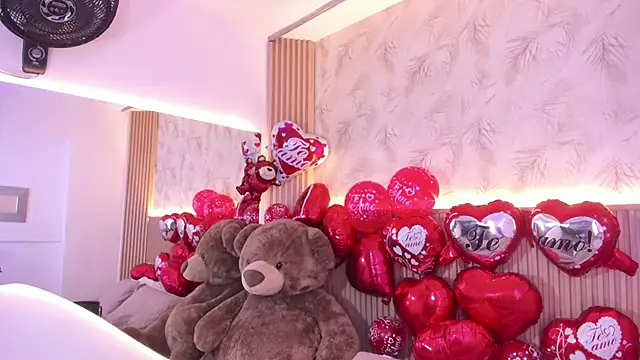 Liss-Reyes online show from 02/13/26, 12:16