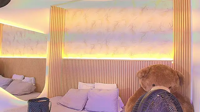 Liss-Reyes online show from 03/09/26, 01:14