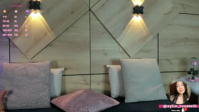 aylin rousse online show from 10/27/25, 07:37